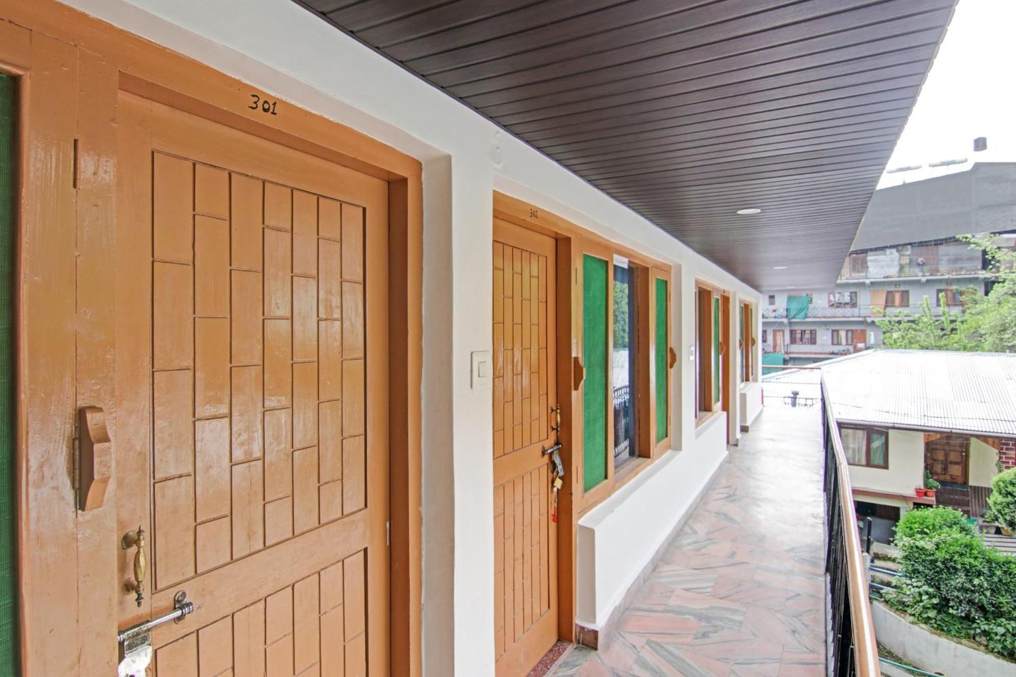 Hotel O Alfa Manāli Екстериор снимка