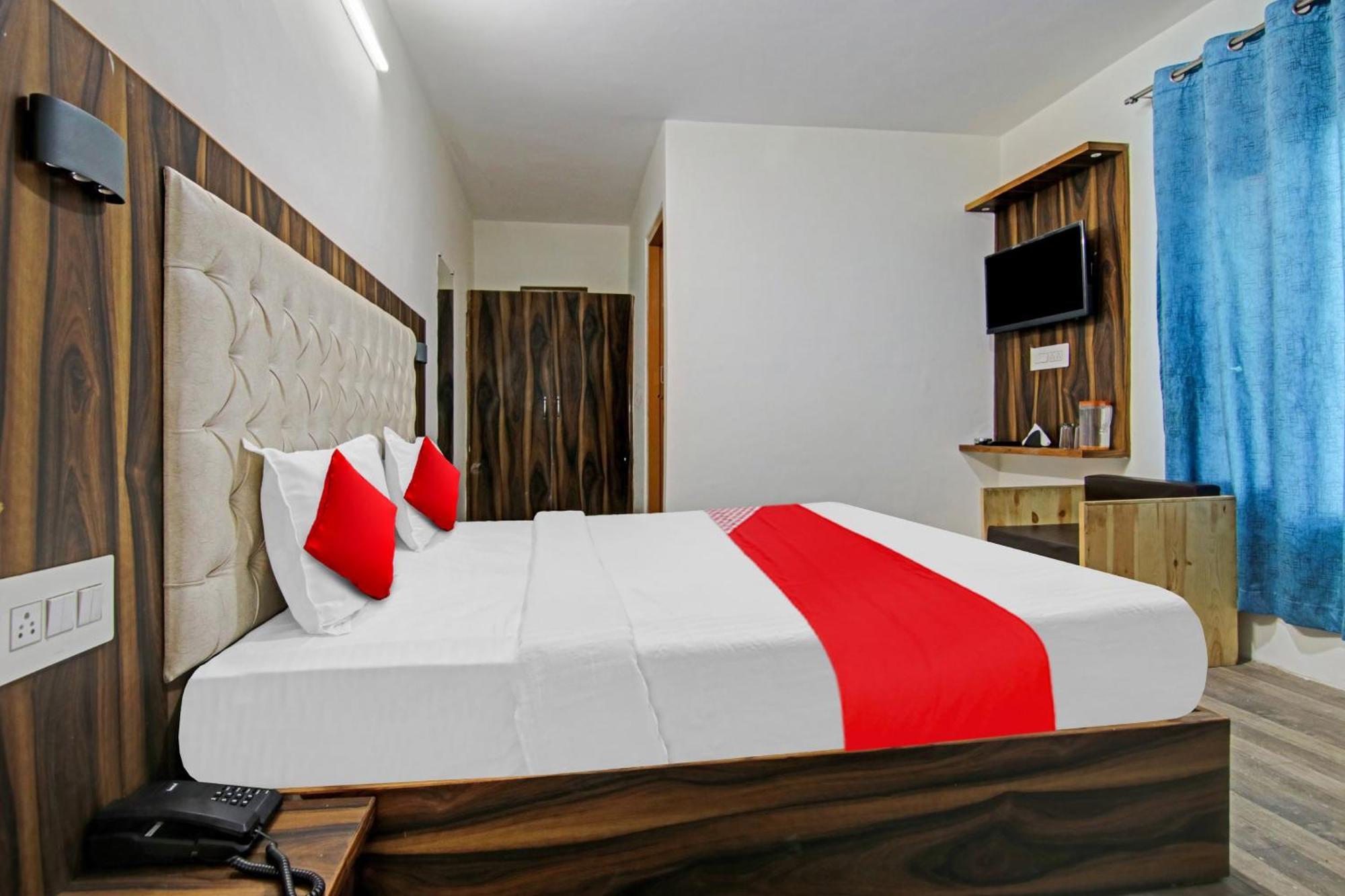 Hotel O Alfa Manāli Екстериор снимка