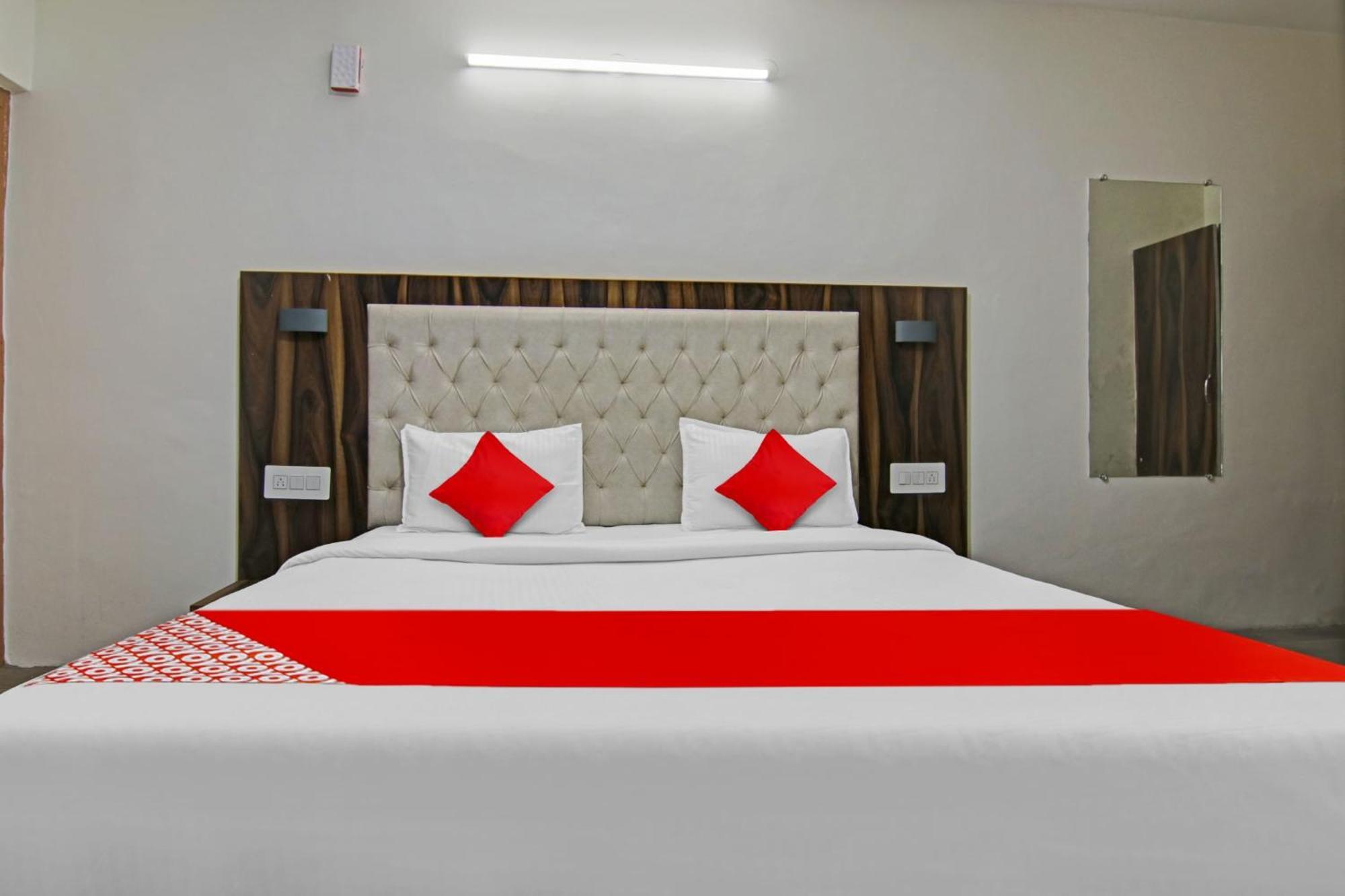 Hotel O Alfa Manāli Екстериор снимка